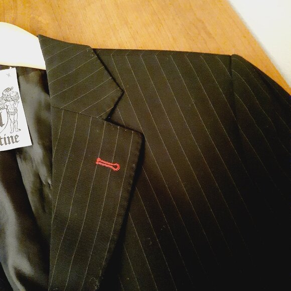 Artine Crystal Scorpion Back Blazer - Picture 3 of 12